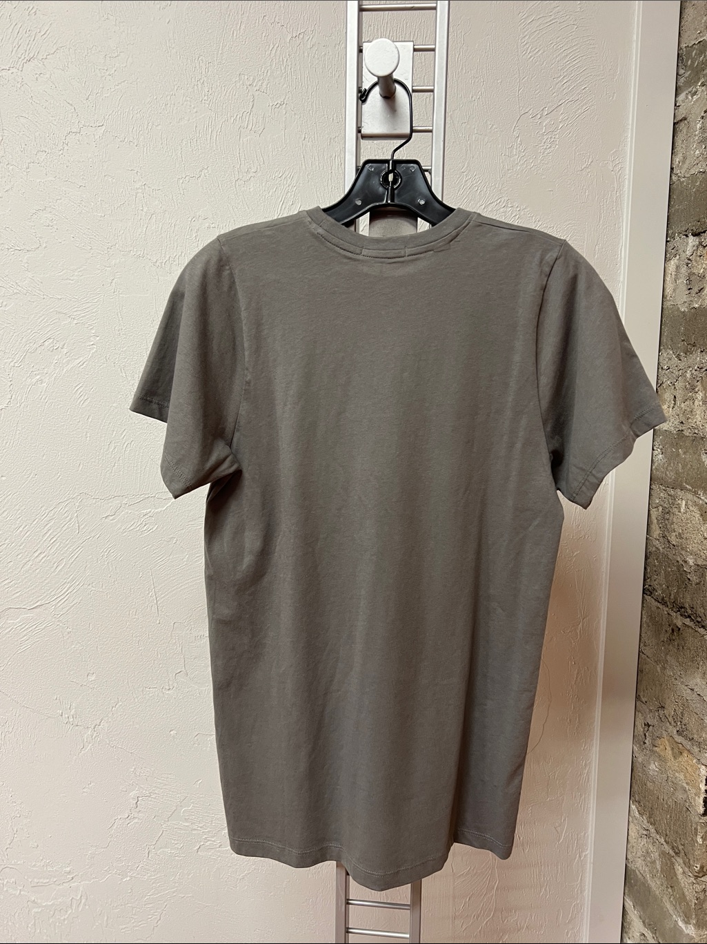 Bee & The Fox Papa Bear Men’s Grey Graphic Tee-Shirt New Size Small — image 5 of 8